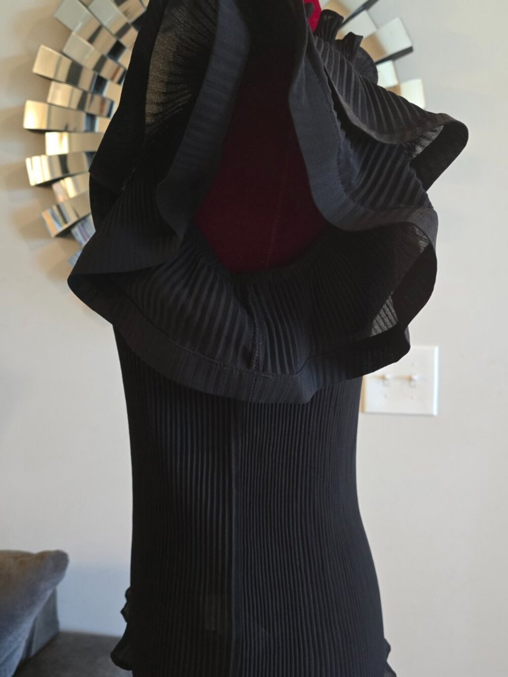 Boutique Black Flare Blouse - Picture 4 of 5